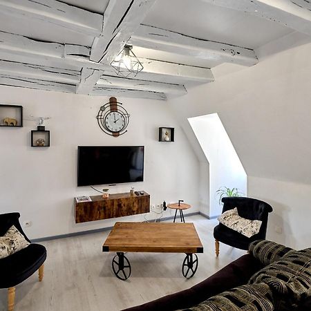 Appartement De Caractere, Charme Nevers Exterior foto